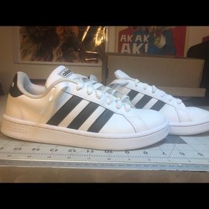 Adidas grand court men’s sz.8